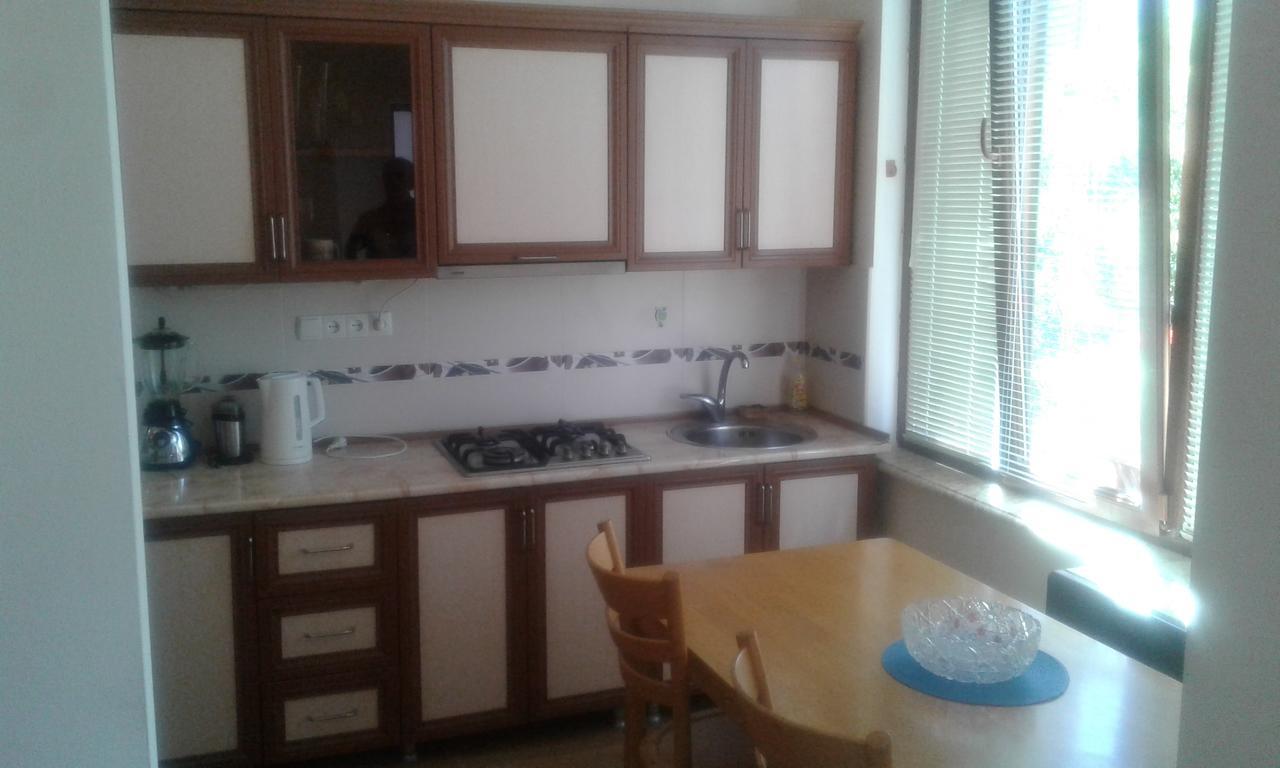 Appartement Centr à Koutaïssi Extérieur photo