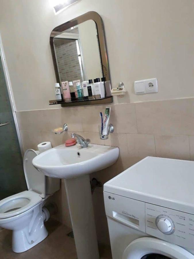 Appartement Centr à Koutaïssi Extérieur photo